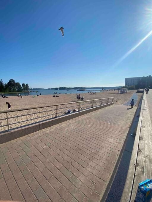 Meren Laeheisyydessae Iso Yksioe Helsinki Exterior photo