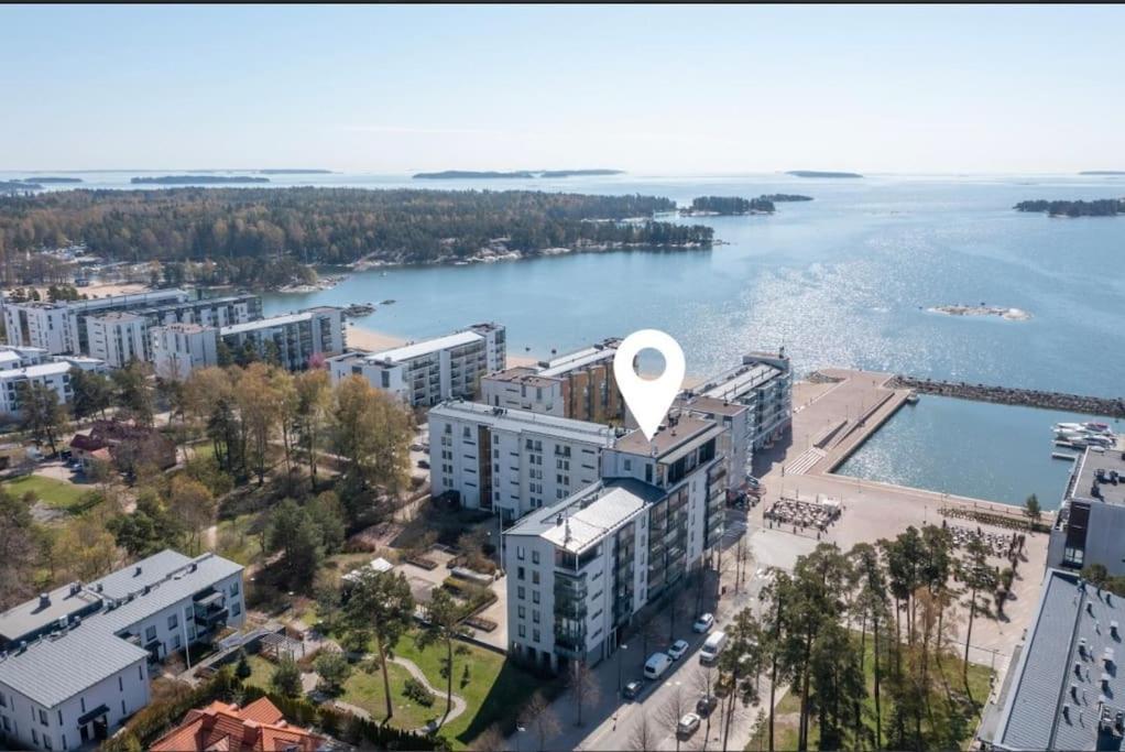 Meren Laeheisyydessae Iso Yksioe Helsinki Exterior photo